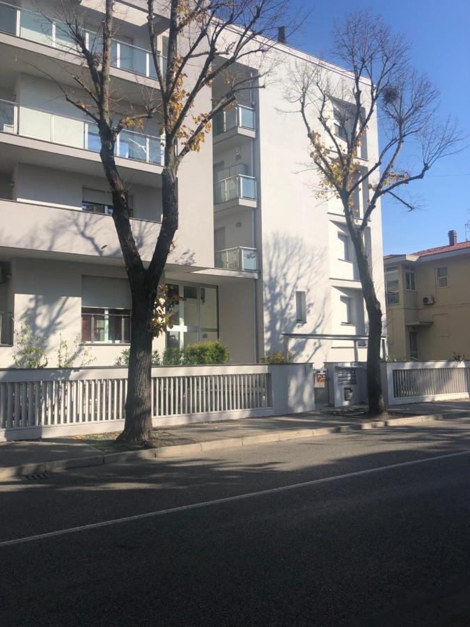 A Casa Minerva Apartamento Rimini Exterior foto